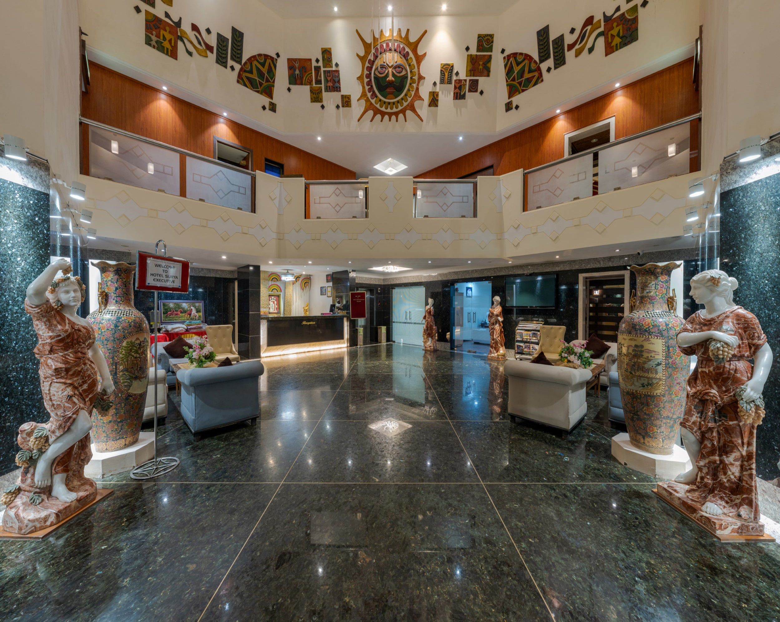 Hotel Surya